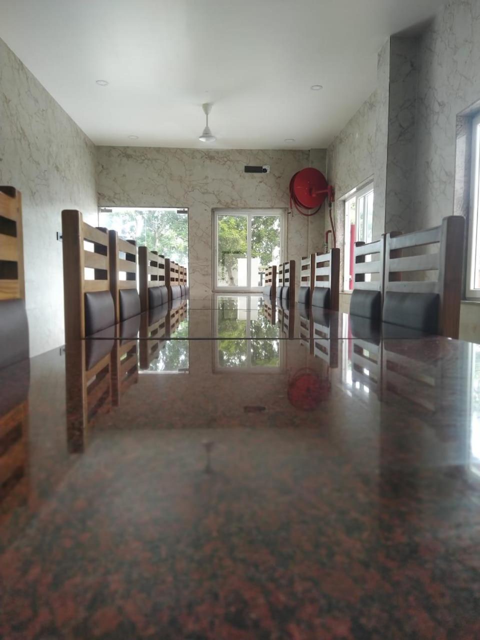 Ramraj Resort Канниякумари Экстерьер фото